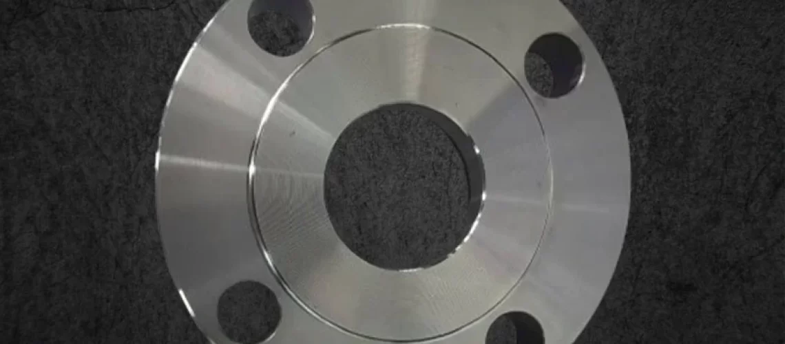 قیمت فلنج تخت فولادی: بررسی، عوامل مؤثر و پیشنهادات تکنوفولاد